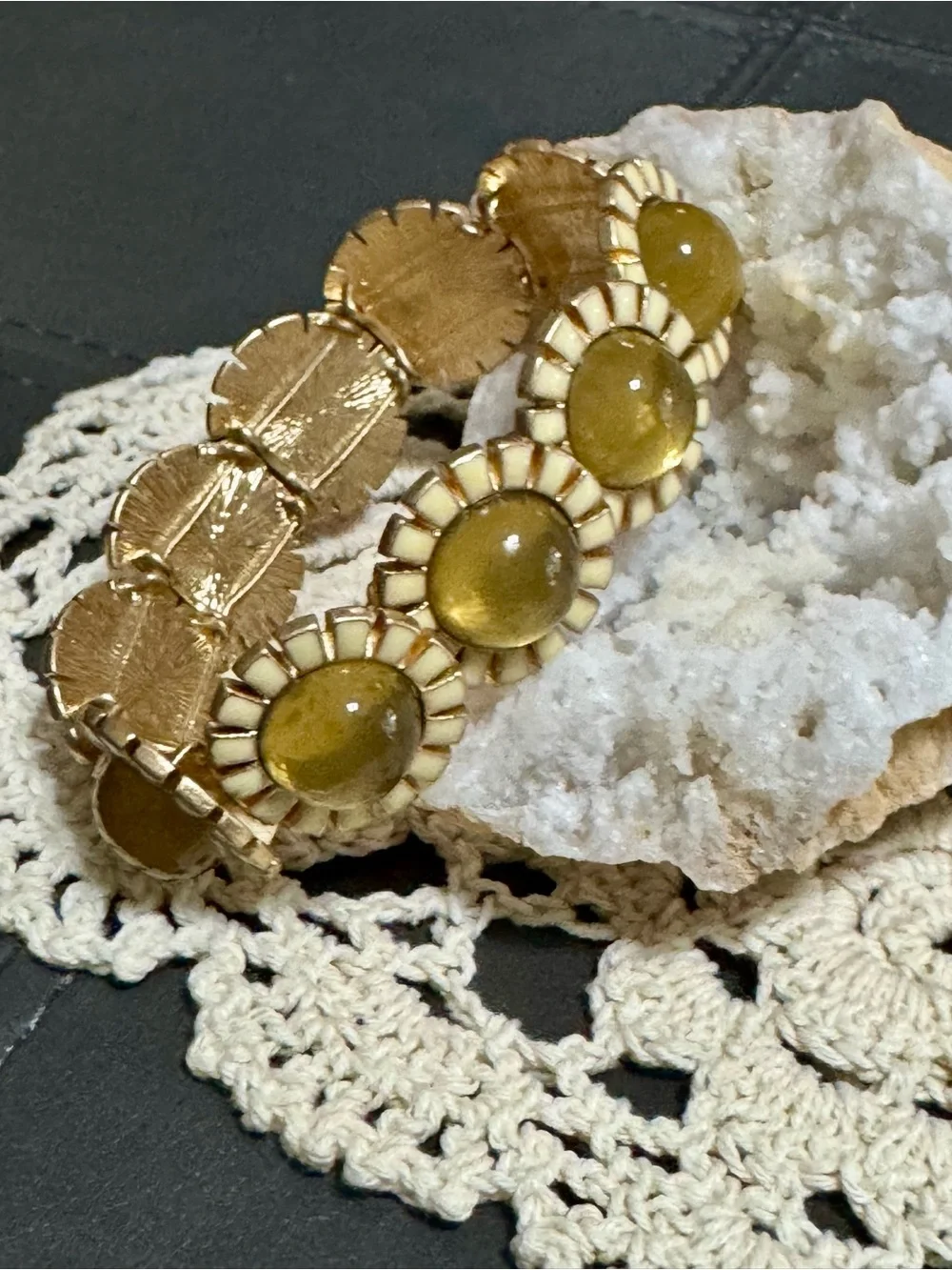 Gold-Tone Cabochon Floral Stretch Bracelet (very little stretch)